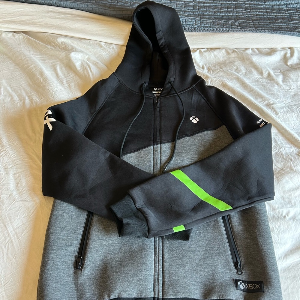 Never Worn Xbox Zip Up Hoodie